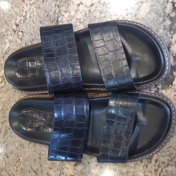 Zara Woman* Slides